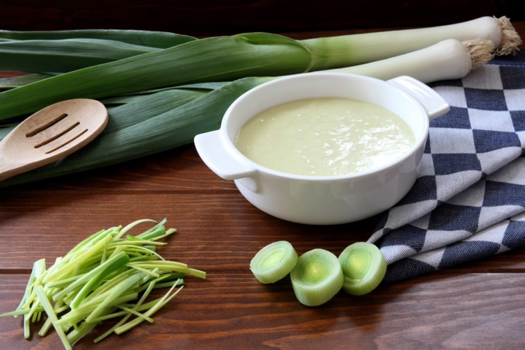 How to Make Potato Leek Soup Without Cream (Vegan & Fat-Free)