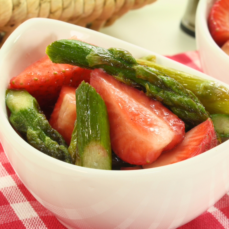 Strawberry Asparagus Salad with 'Balsamic Style' Dressing